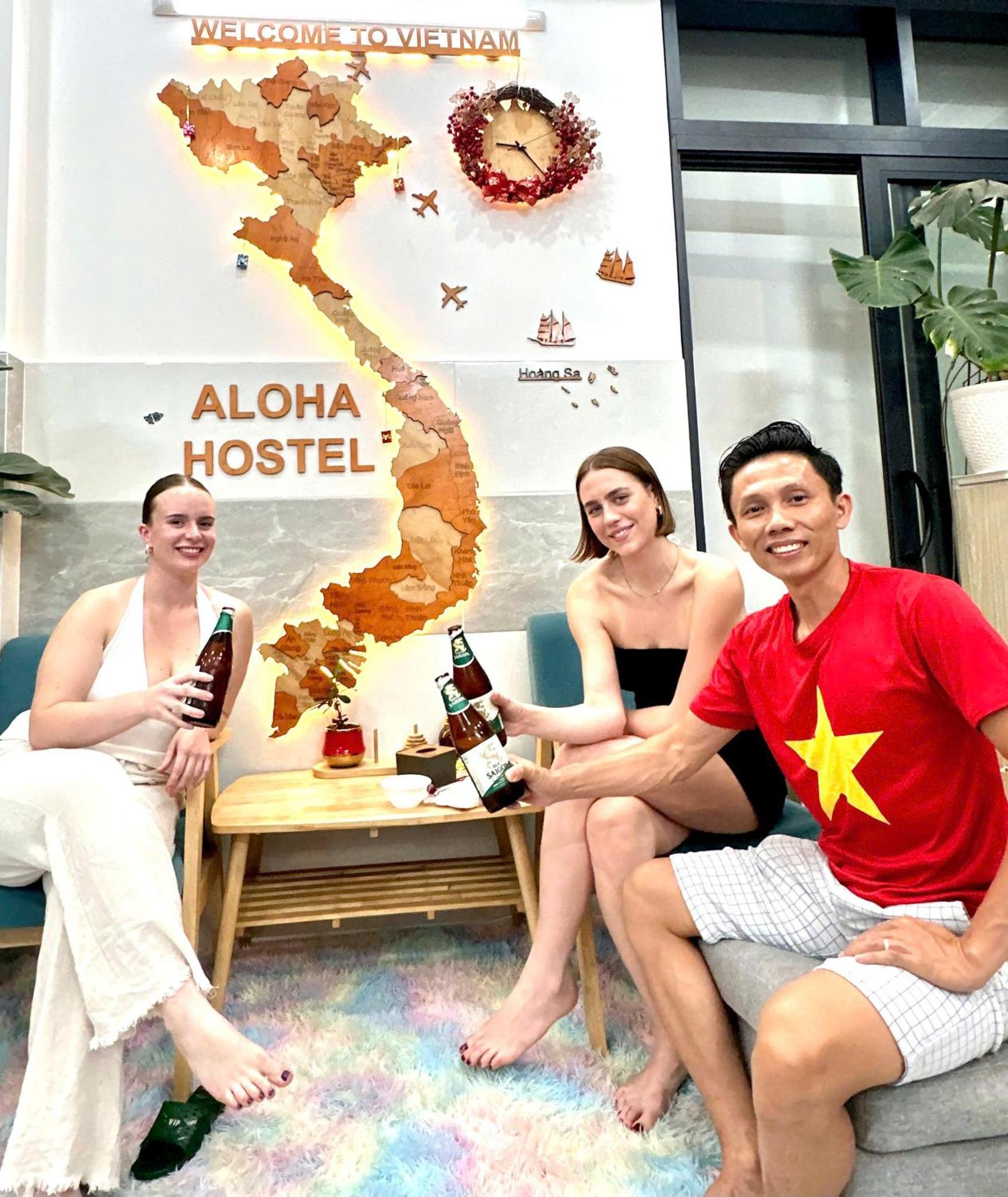 Aloha Saigon Premium Hostel By Local Travel Experts - Newly Opened, Less-Touristy Location, Spacious Rooms, Glass Shower Bathroom, Free Breakfast & Walking Tour مدينة هوشي منه المظهر الخارجي الصورة