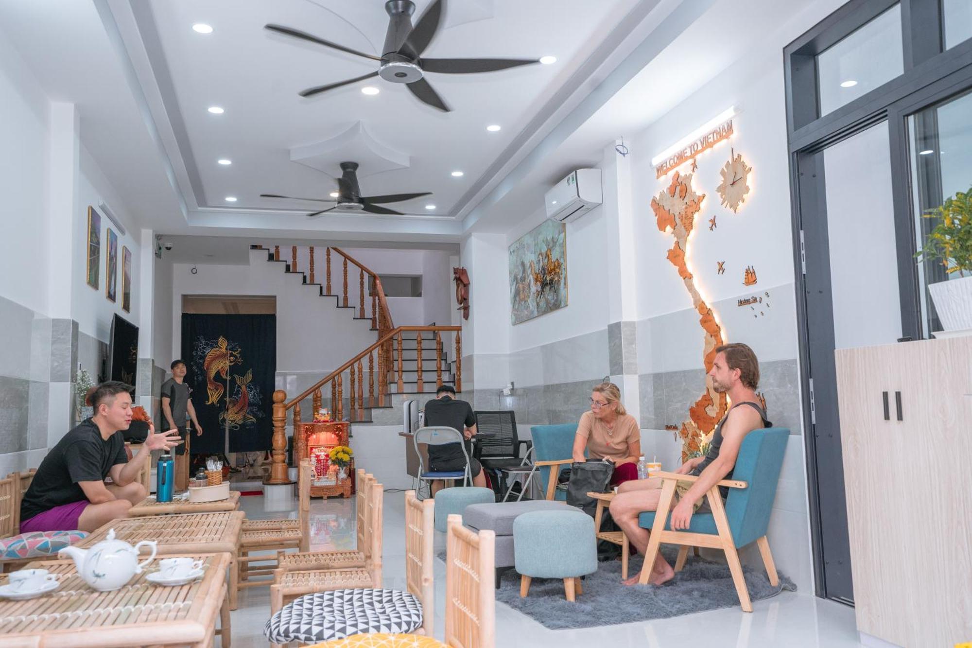 Aloha Saigon Premium Hostel By Local Travel Experts - Newly Opened, Less-Touristy Location, Spacious Rooms, Glass Shower Bathroom, Free Breakfast & Walking Tour مدينة هوشي منه المظهر الخارجي الصورة