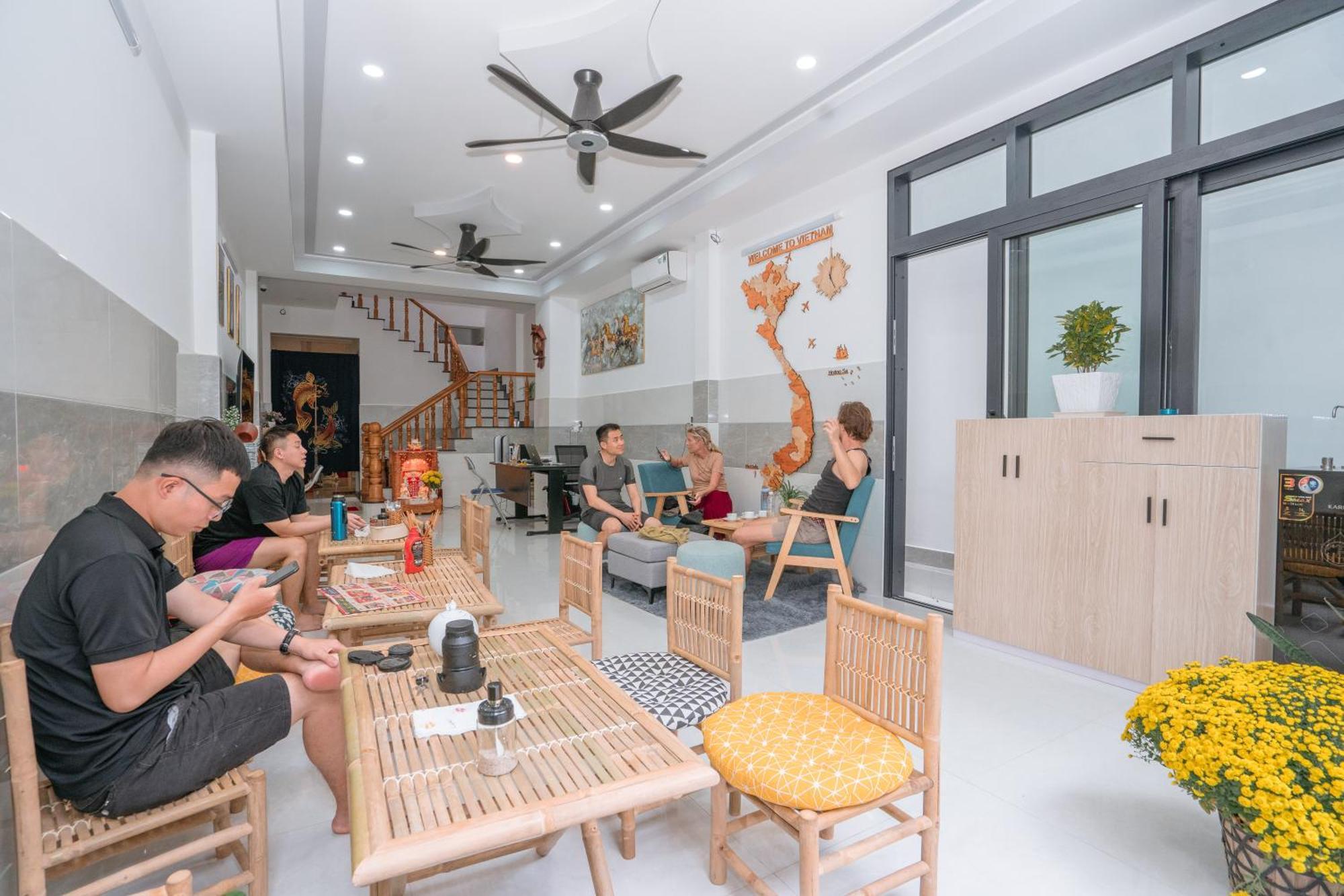 Aloha Saigon Premium Hostel By Local Travel Experts - Newly Opened, Less-Touristy Location, Spacious Rooms, Glass Shower Bathroom, Free Breakfast & Walking Tour مدينة هوشي منه المظهر الخارجي الصورة