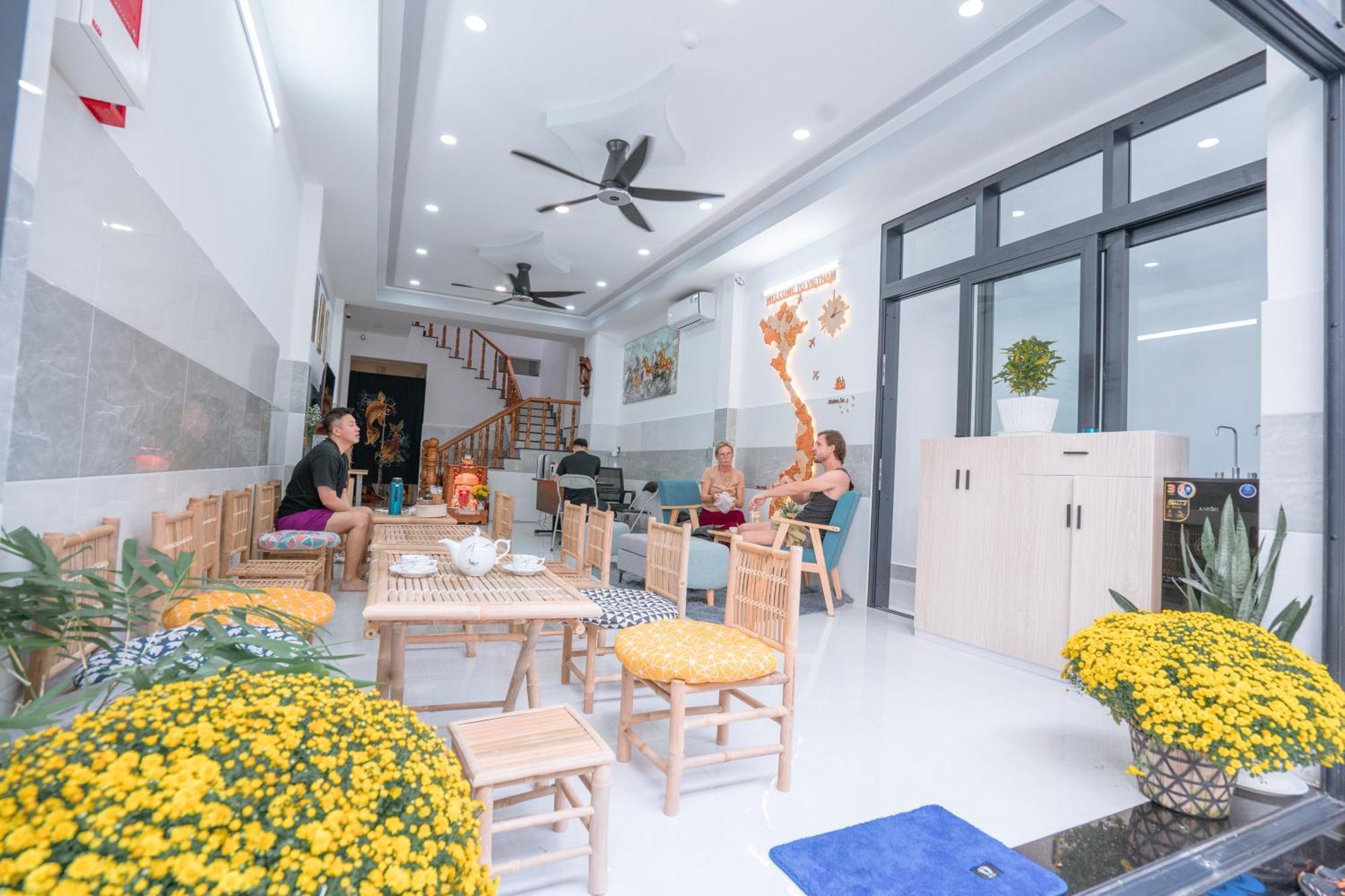 Aloha Saigon Premium Hostel By Local Travel Experts - Newly Opened, Less-Touristy Location, Spacious Rooms, Glass Shower Bathroom, Free Breakfast & Walking Tour مدينة هوشي منه المظهر الخارجي الصورة