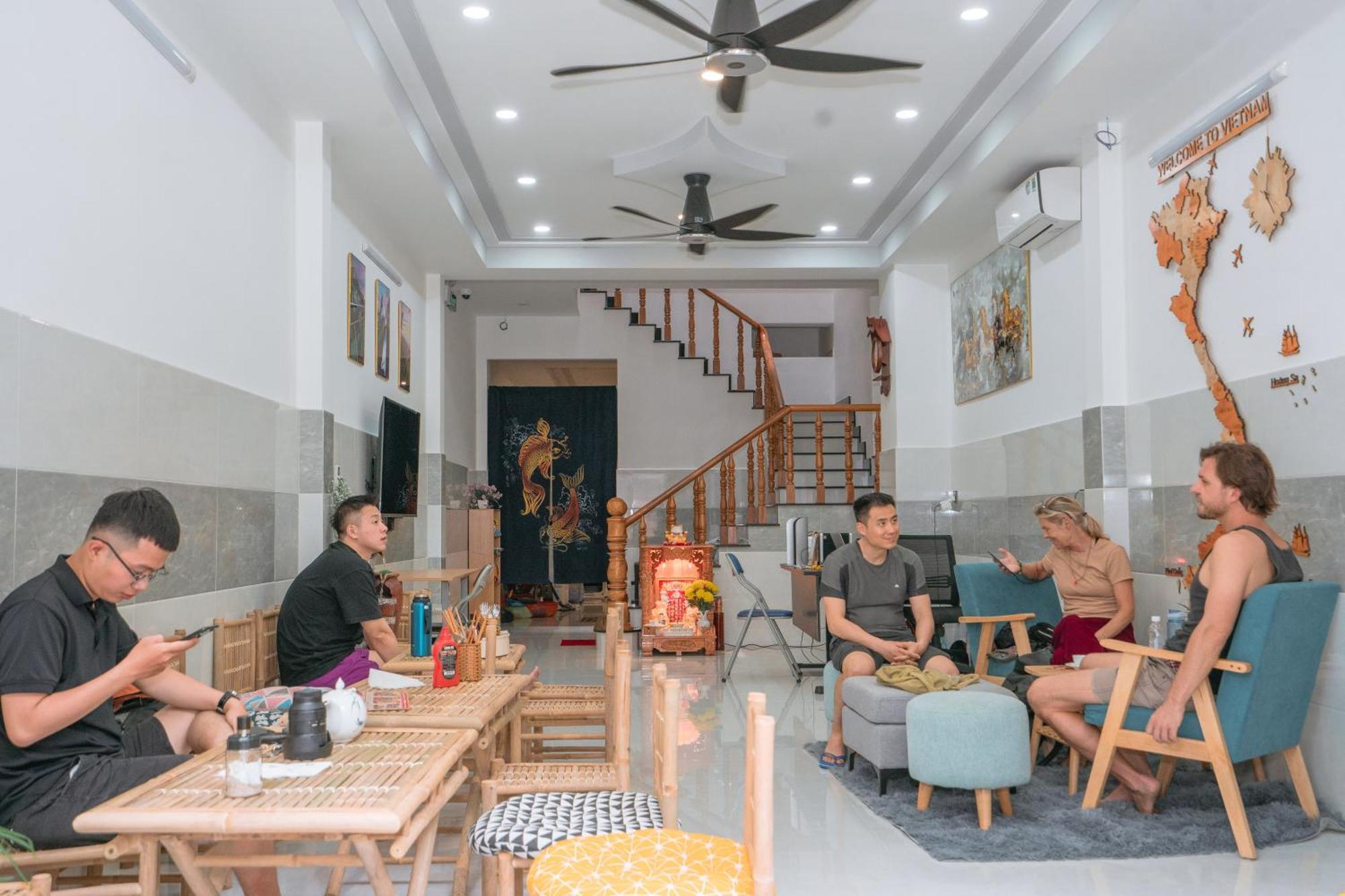 Aloha Saigon Premium Hostel By Local Travel Experts - Newly Opened, Less-Touristy Location, Spacious Rooms, Glass Shower Bathroom, Free Breakfast & Walking Tour مدينة هوشي منه المظهر الخارجي الصورة