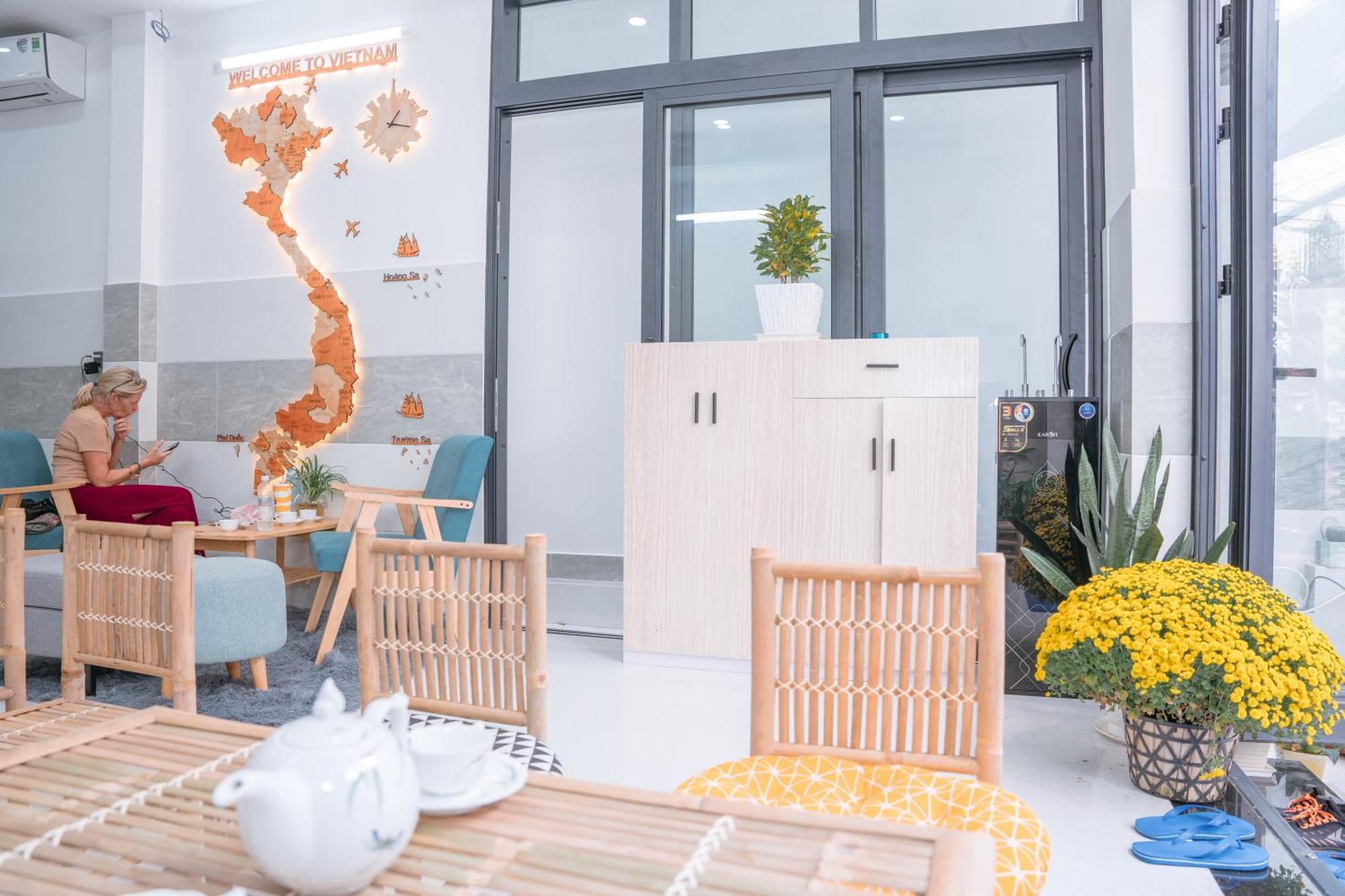 Aloha Saigon Premium Hostel By Local Travel Experts - Newly Opened, Less-Touristy Location, Spacious Rooms, Glass Shower Bathroom, Free Breakfast & Walking Tour مدينة هوشي منه المظهر الخارجي الصورة