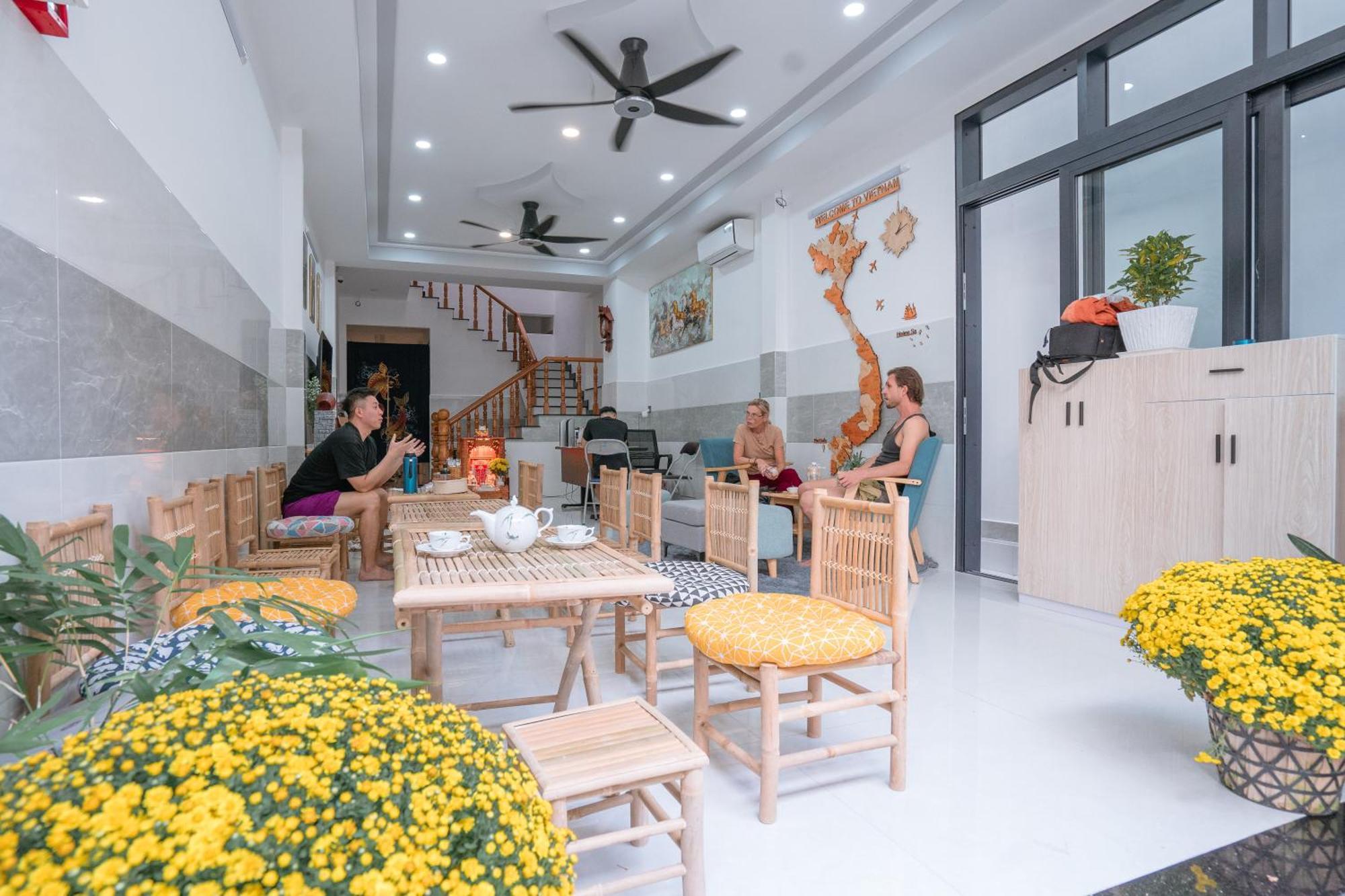 Aloha Saigon Premium Hostel By Local Travel Experts - Newly Opened, Less-Touristy Location, Spacious Rooms, Glass Shower Bathroom, Free Breakfast & Walking Tour مدينة هوشي منه المظهر الخارجي الصورة